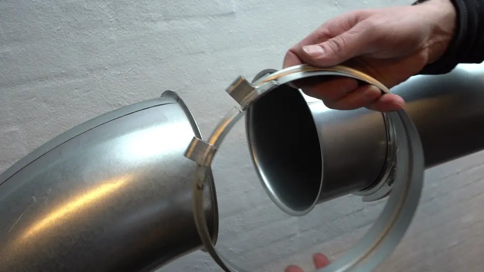 Frame from the how-to video: How to mount pull rings & rubber gasket rings